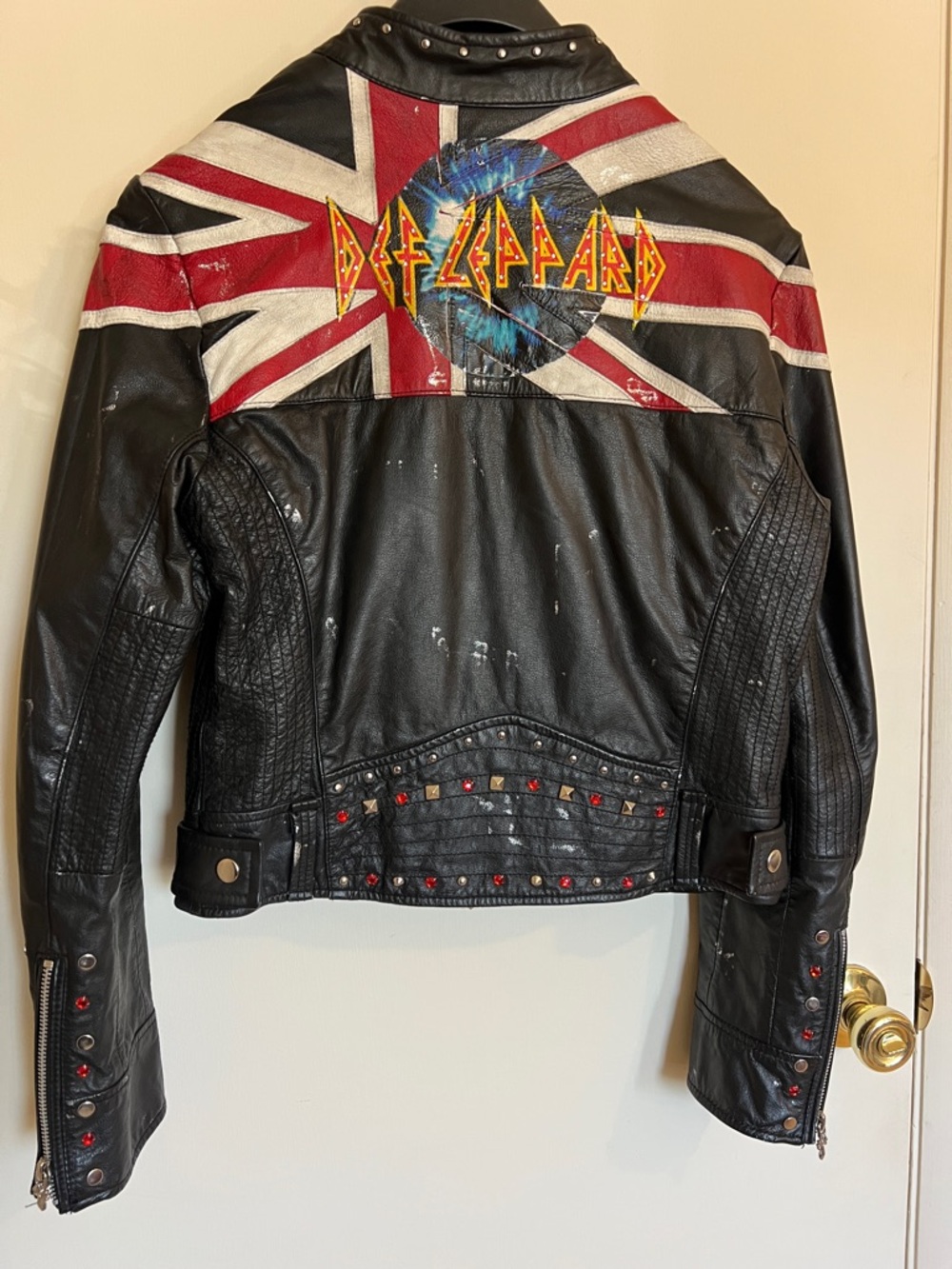 Wilsons Leather Women’s Def Leppard Distressed Studded Leather Jacket